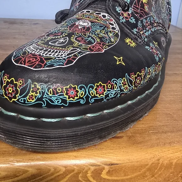 Day Of The Dead 1460 Dr.Martens Skull Pattern Boots - Picture 6 of 13
